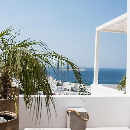 νumi Boutique Hotel *