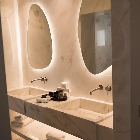 νumi Boutique * Mykonos Town