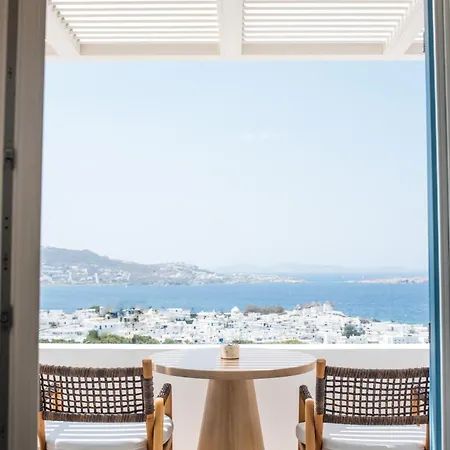 νumi Boutique Hotel *