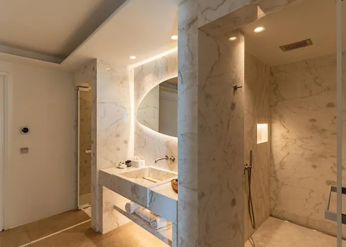 νumi Boutique * Mykonos Town