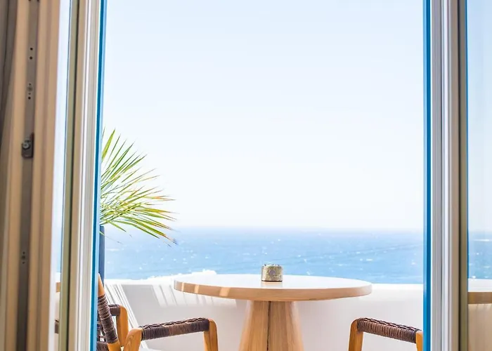 νumi Boutique Hotel Mykonos Town