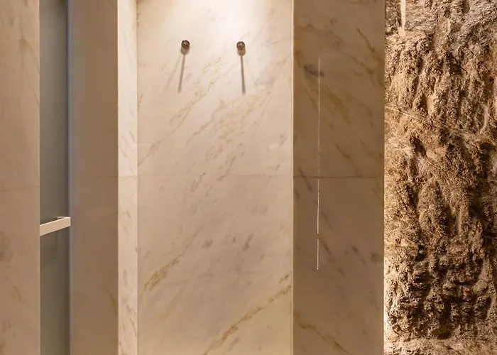 νumi Boutique Hotell